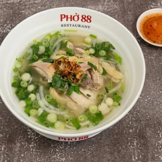 Mien Ga Dui Uc-Ga Ta-Pho Chicken Breast -Glass Noodles-Pasture-Raised